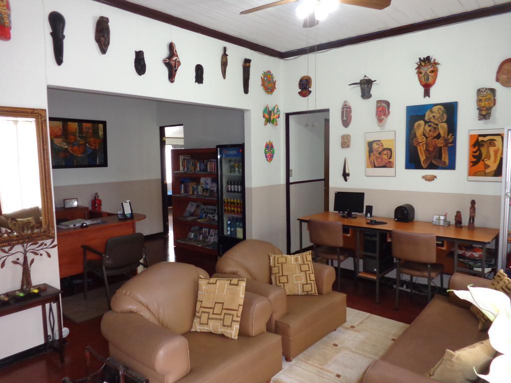 Hotel Santamaria Airport North / Alajuela Downtown Exterior photo